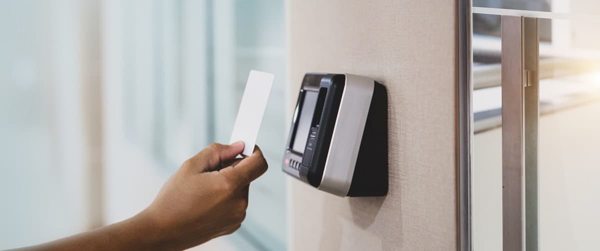 Control de accesos en Rianxo