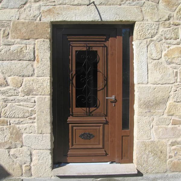 Puertas exteriores en Rianxo